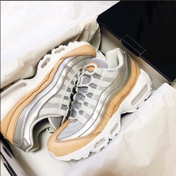 NWT Nike Air Max 95 - Picture 2 of 8